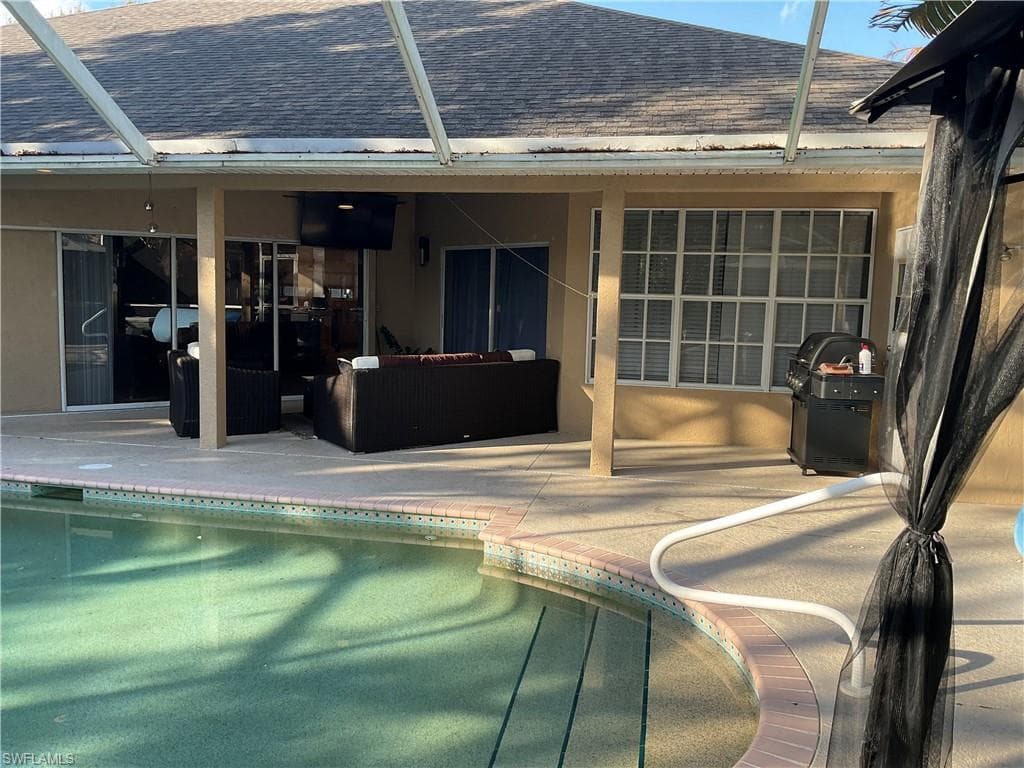 6715 Willow Lake CIR, FORT MYERS FL 33966-3