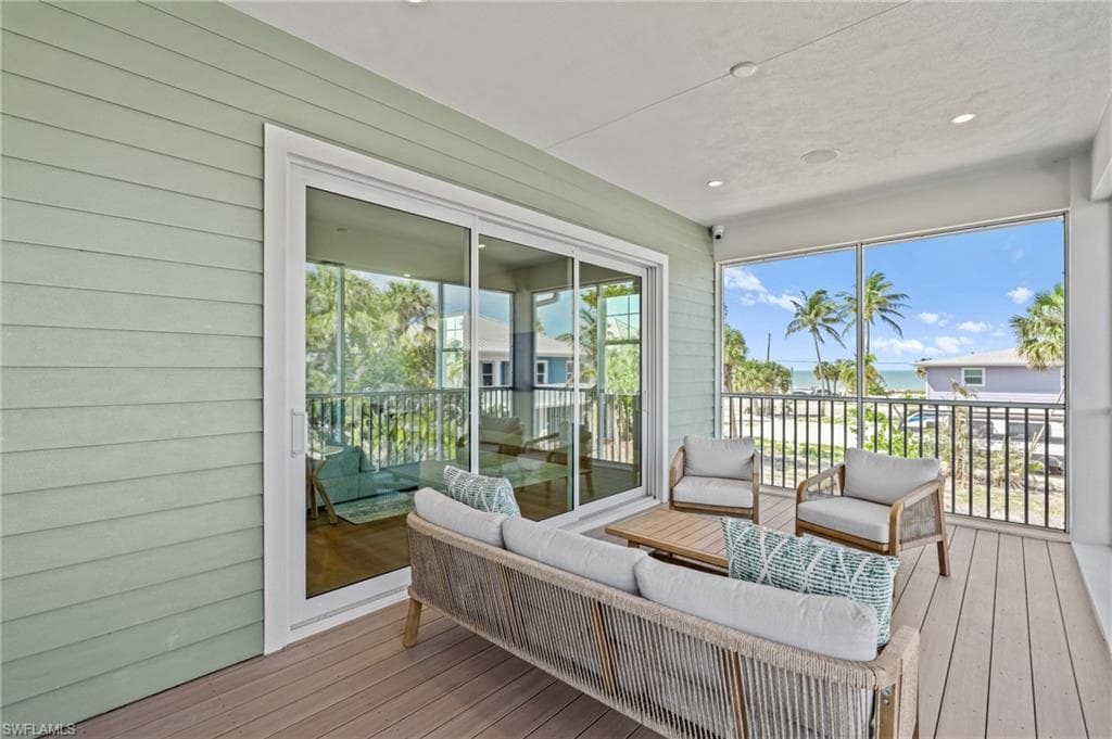 117 Hercules DR, FORT MYERS BEACH FL 33931-24