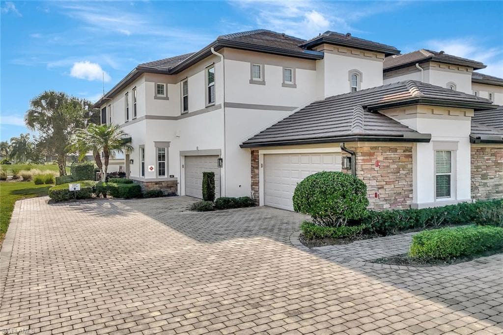 9557 Ironstone TER # 101, NAPLES FL 34120-4