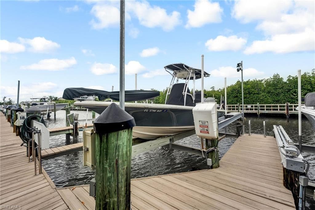 15600 Catalpa Cove DR, FORT MYERS FL 33908-49