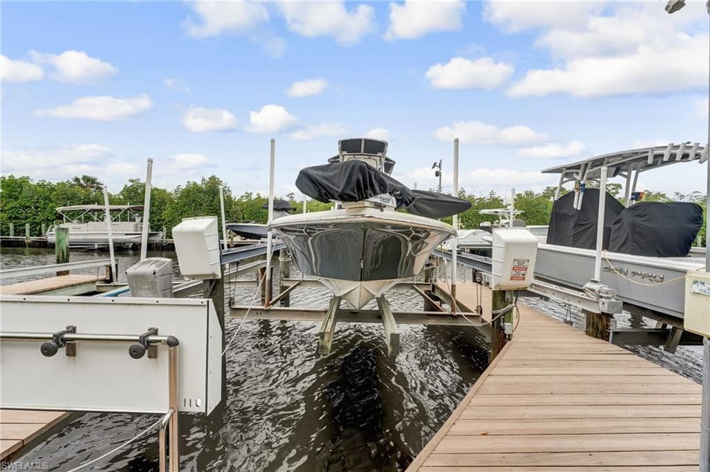 15600 Catalpa Cove DR, FORT MYERS FL 33908-47