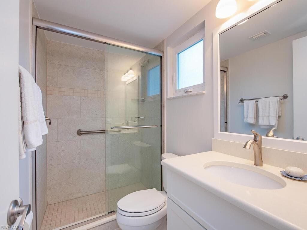 218 Banyan BLVD # 218, NAPLES FL 34102-10