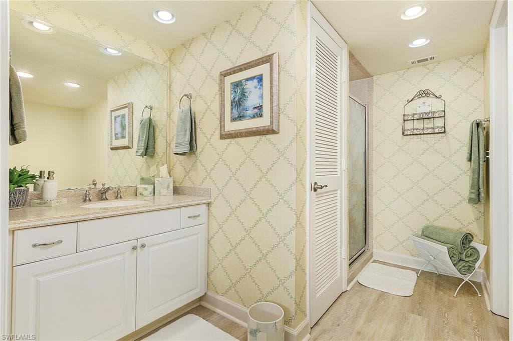 17080 Harbour Point DR # 213, FORT MYERS FL 33908-18