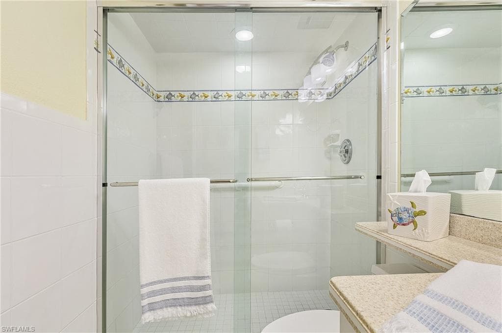 17080 Harbour Point DR # 213, FORT MYERS FL 33908-24