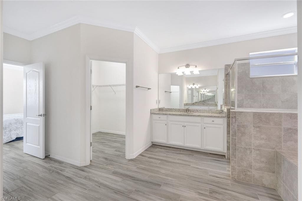 16467 Bonita Landing CIR, BONITA SPRINGS FL 34135-16