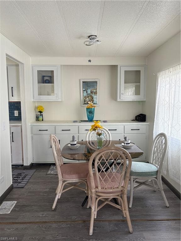 952 Days LN, NORTH FORT MYERS FL 33917-6