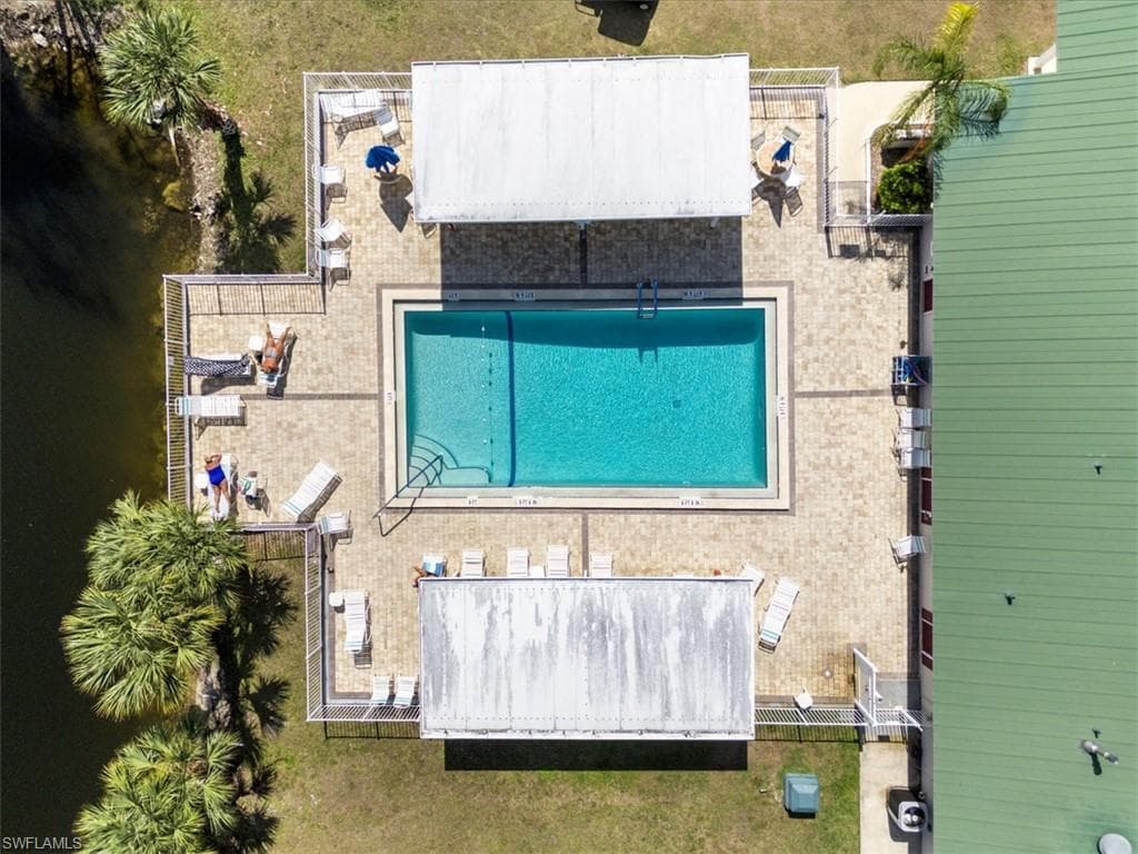 952 Days LN, NORTH FORT MYERS FL 33917-34