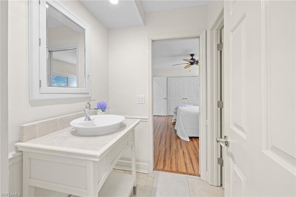 12457 McGregor Woods CIR, FORT MYERS FL 33908-22