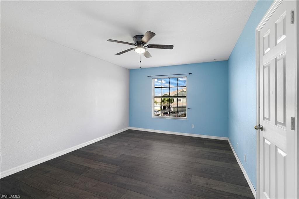 2201 Cape Heather CIR, CAPE CORAL FL 33991-25