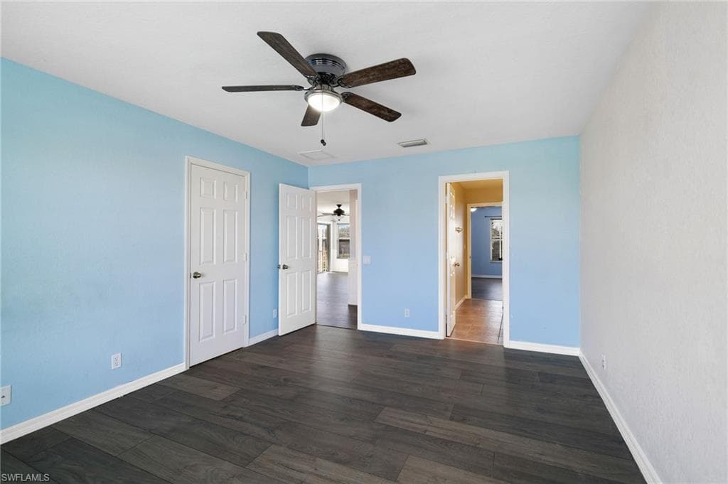 2201 Cape Heather CIR, CAPE CORAL FL 33991-27