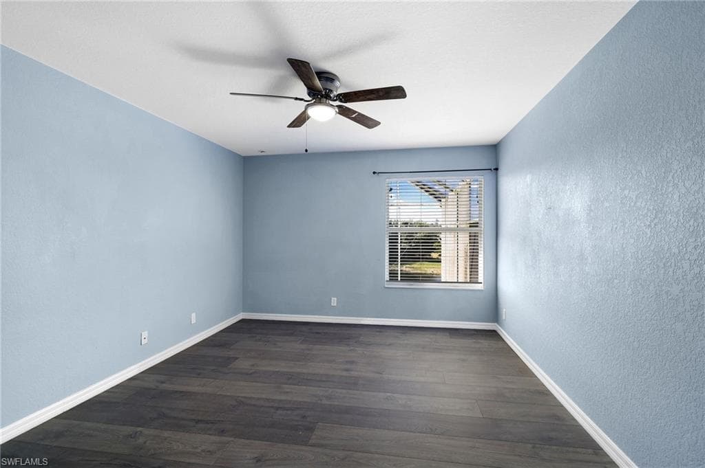 2201 Cape Heather CIR, CAPE CORAL FL 33991-30