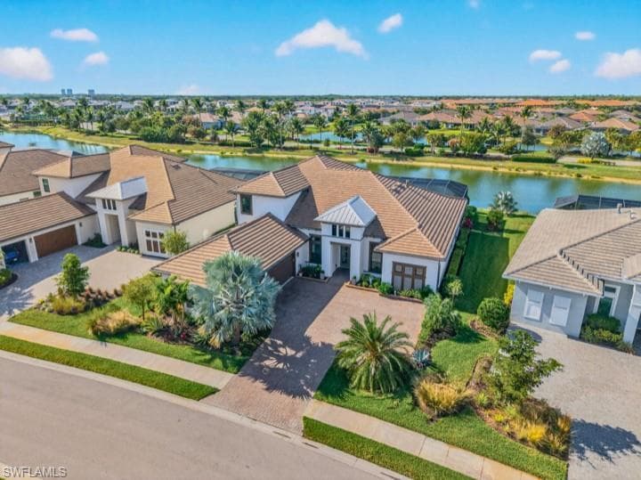 15563 Montello LN, NAPLES FL 34114-34