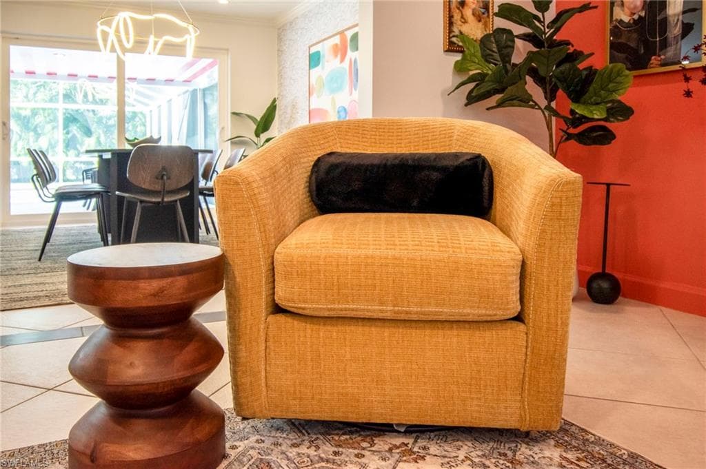 59 Wickliffe DR, NAPLES FL 34110-8