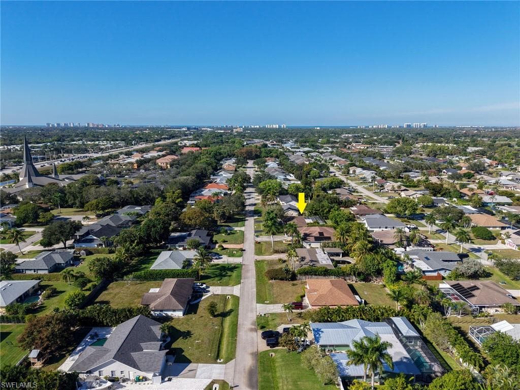 59 Wickliffe DR, NAPLES FL 34110-44