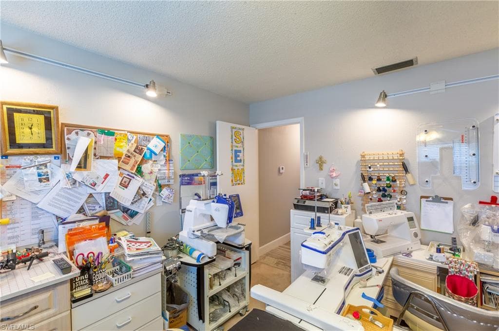 1830 Brantley RD # F2, FORT MYERS FL 33907-25