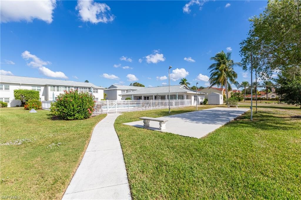 1830 Brantley RD # F2, FORT MYERS FL 33907-28