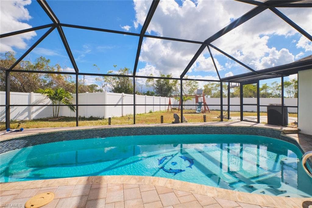 6451 Adelphi CIR, FORT MYERS FL 33919-23