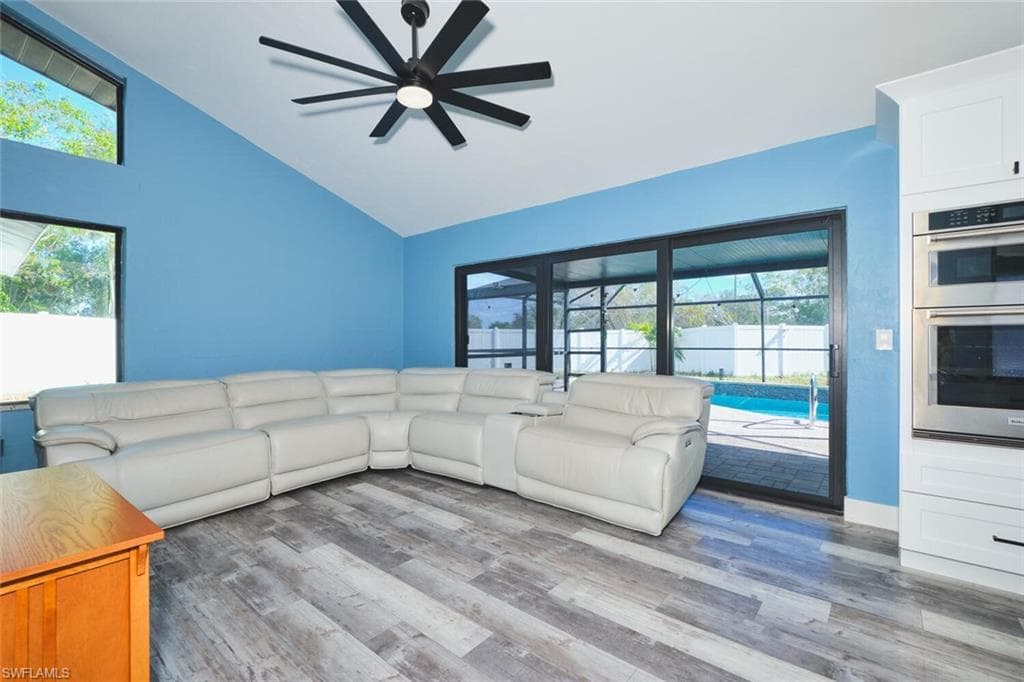 6451 Adelphi CIR, FORT MYERS FL 33919-9