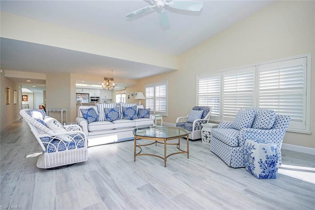 3145 W Gulf DR # 205, SANIBEL FL 33957-5