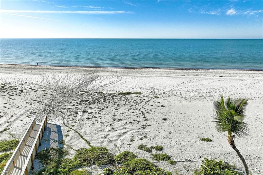 3145 W Gulf DR # 205, SANIBEL FL 33957-30
