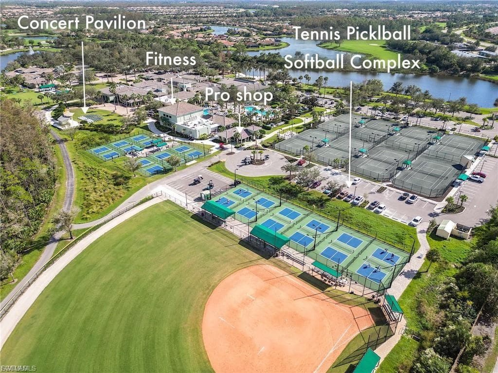 10369 Prato DR, FORT MYERS FL 33913-39