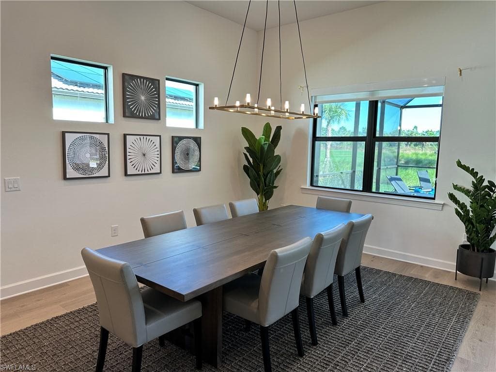 9260 Cormorant DR-6