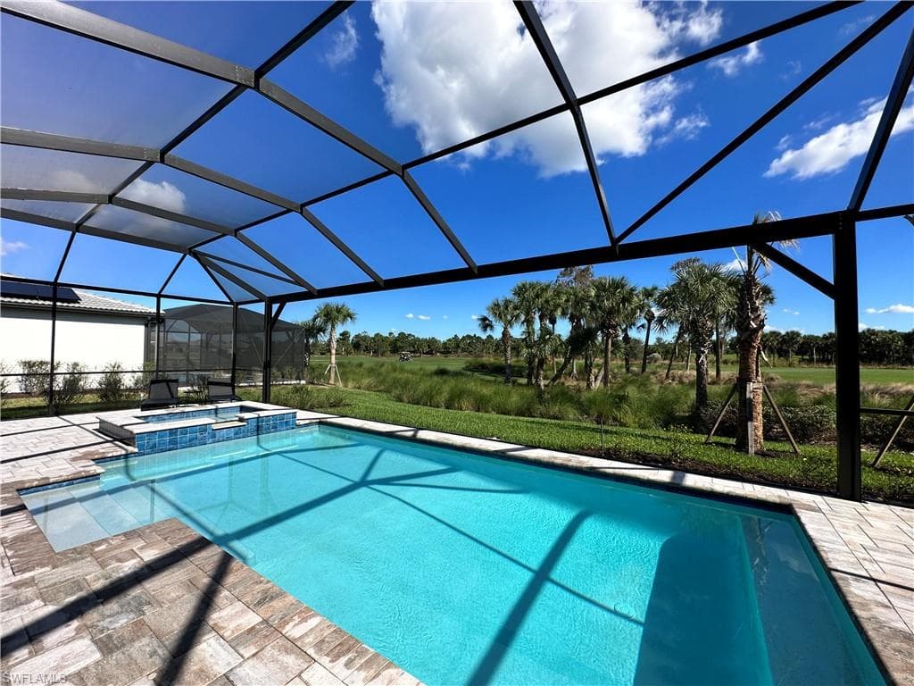 9260 Cormorant DR-9