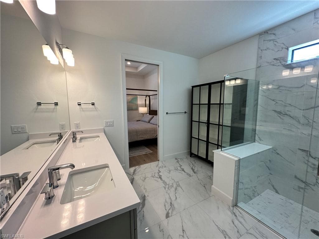 9260 Cormorant DR-20
