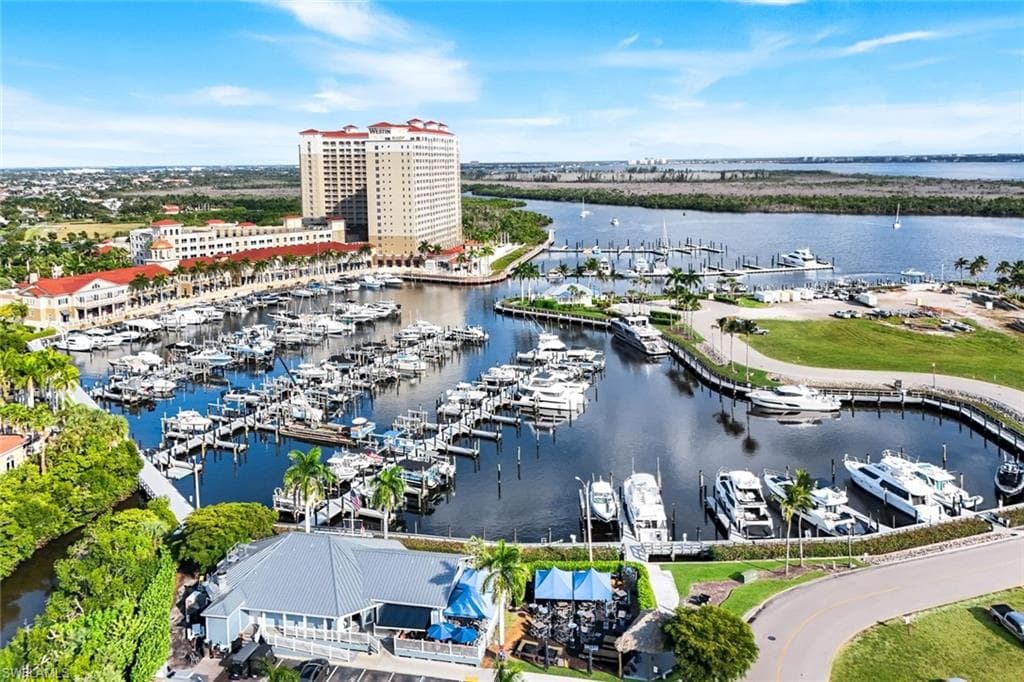 6021 Silver King BLVD # 203, CAPE CORAL FL 33914-49