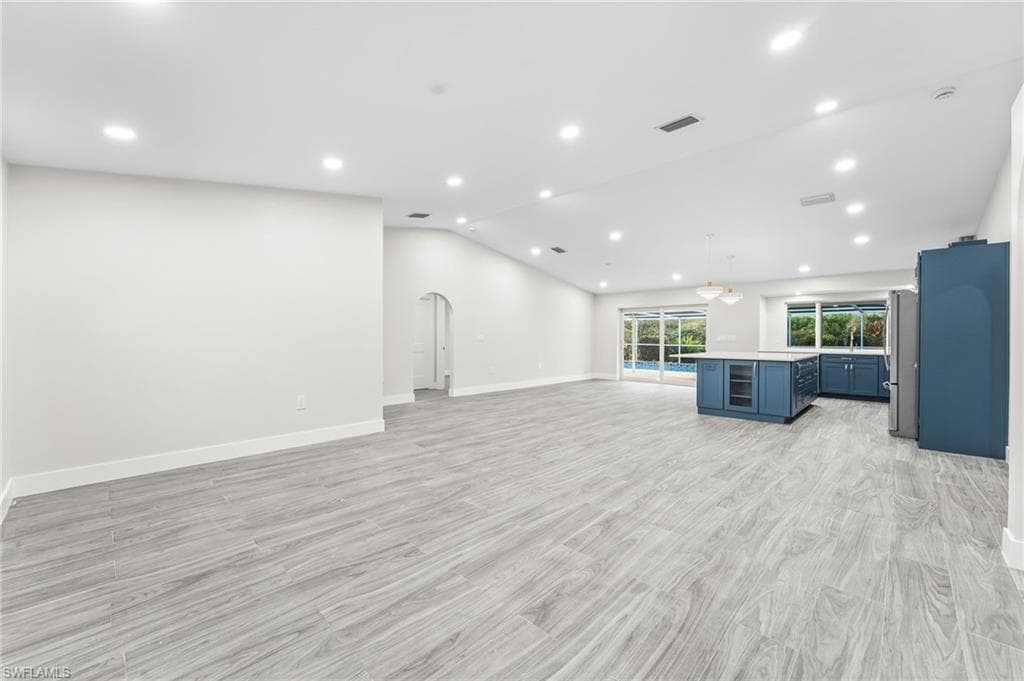 12860 Iona RD, FORT MYERS FL 33908-19