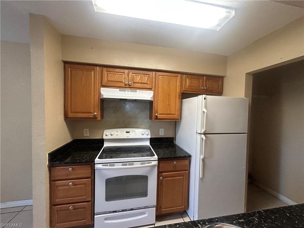 2875 Winkler AVE # 502, FORT MYERS FL 33916-4