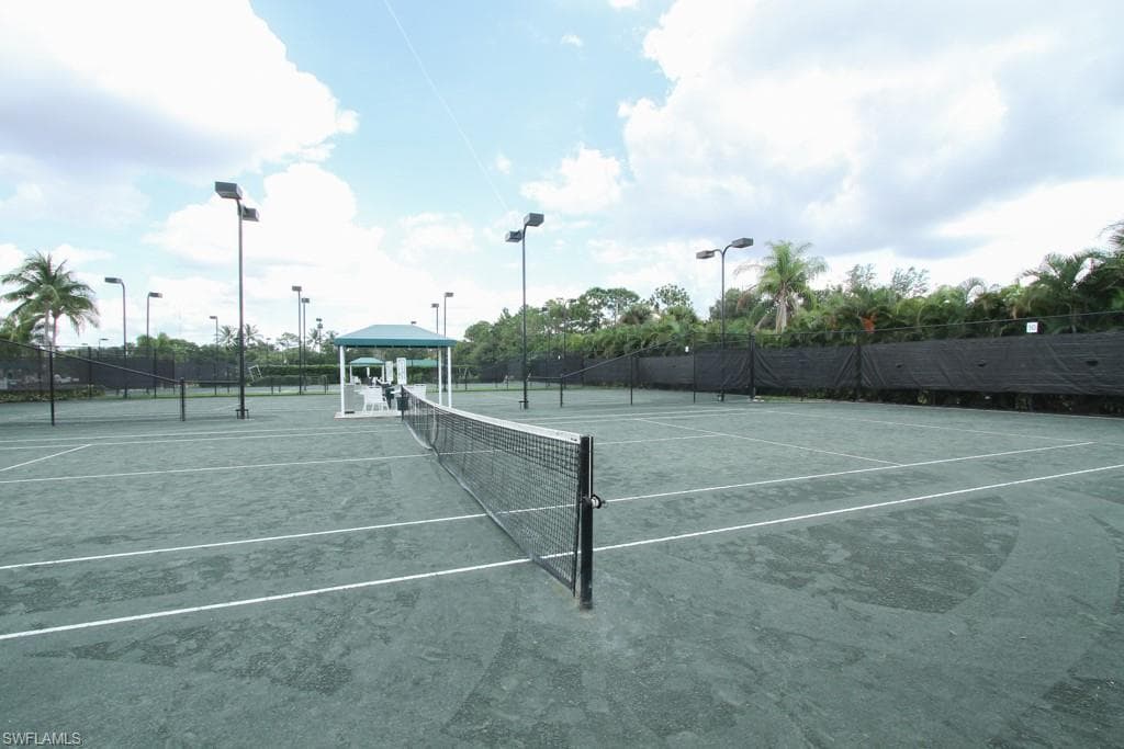 1182 Sweetwater LN # 1807, NAPLES FL 34110-29