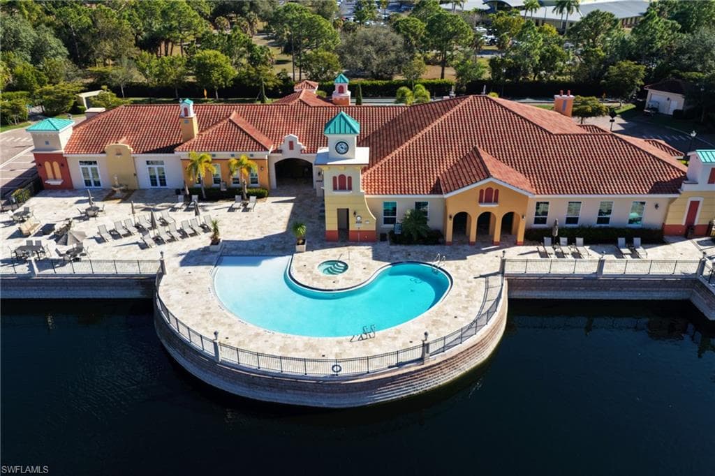 21460 Strada Nuova CIR # B307, ESTERO FL 33928-35