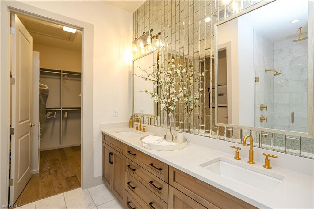 14727 Kingfisher LOOP, NAPLES FL 34120-26