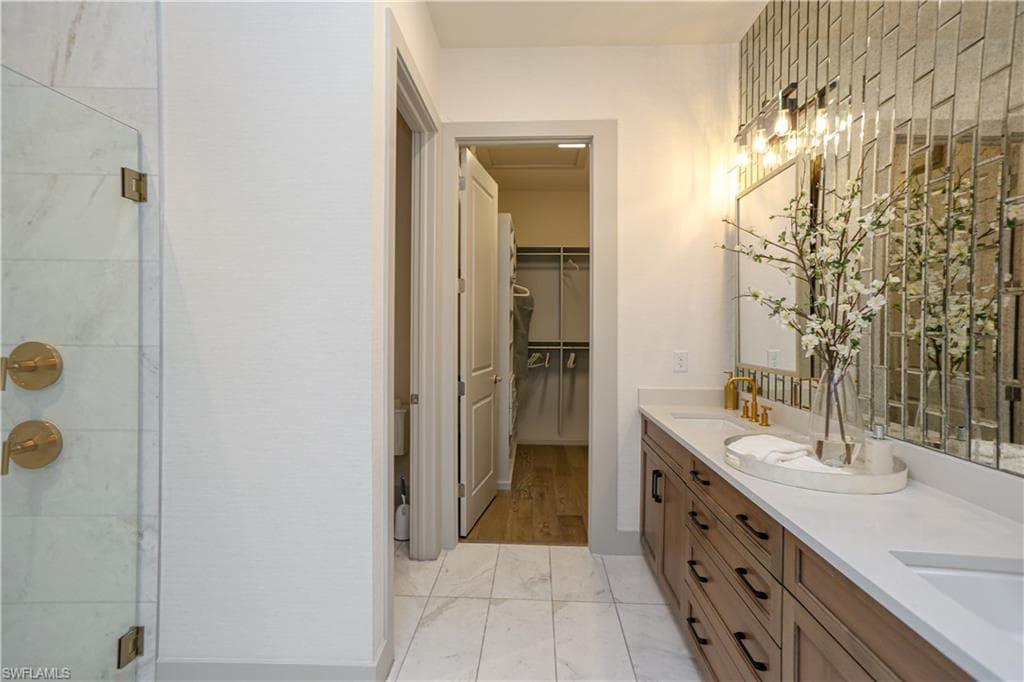 14727 Kingfisher LOOP, NAPLES FL 34120-25