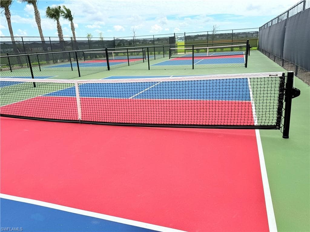 4110 Etna CT, NORTH FORT MYERS FL 33917-16