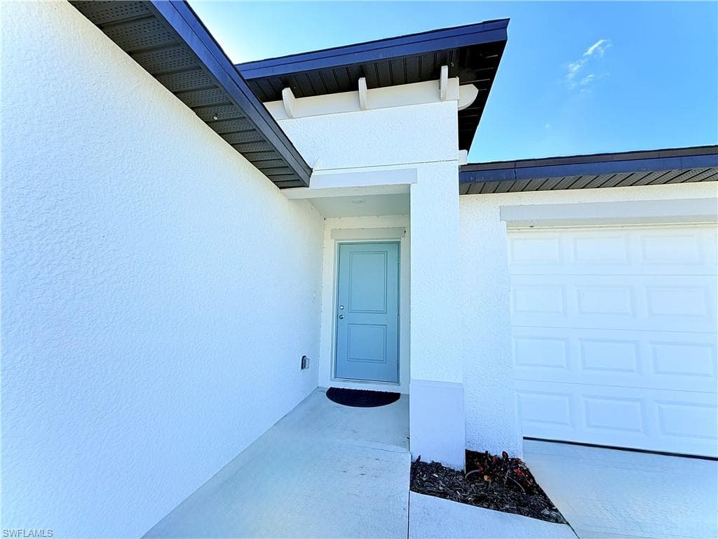 4110 Etna CT, NORTH FORT MYERS FL 33917-19