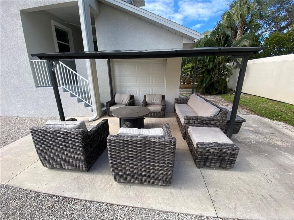 1727 Danford ST, NAPLES FL 34112-19