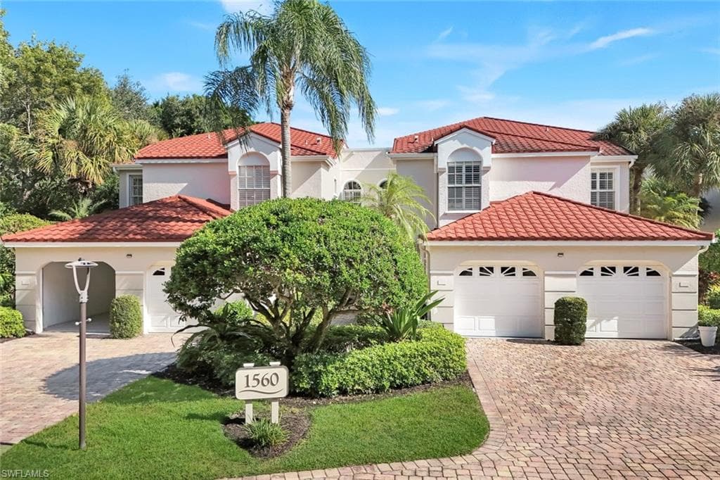 1560 Clermont DR D-201-17