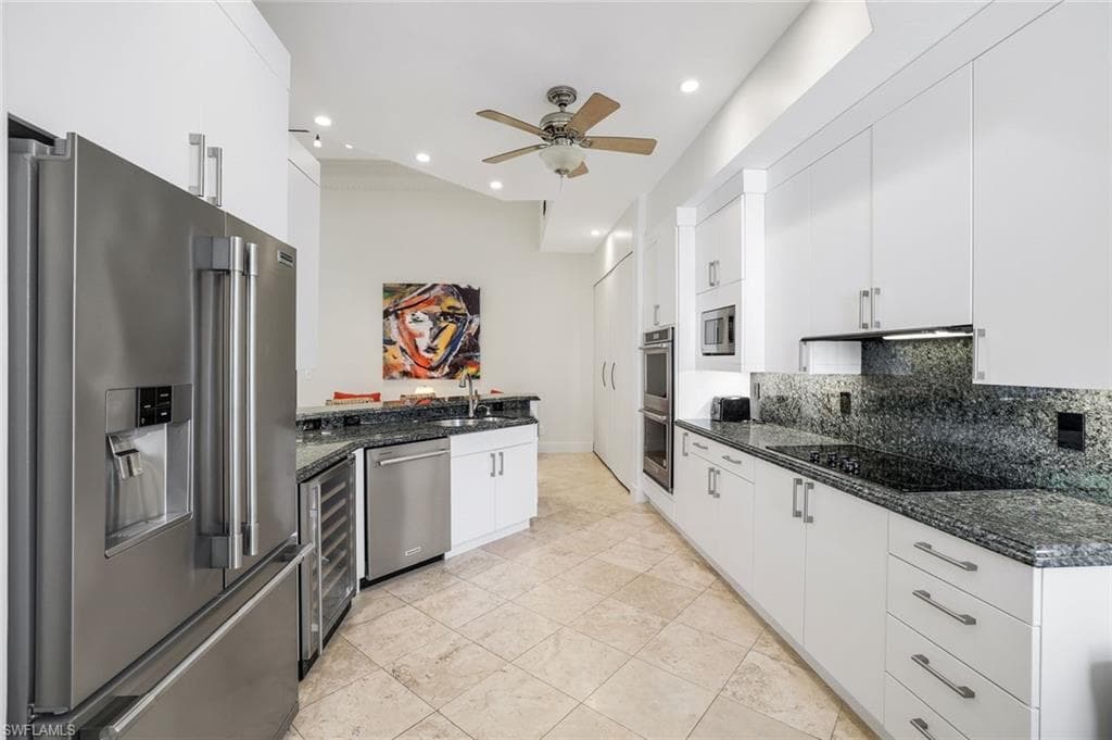 1560 Clermont DR D-201-3