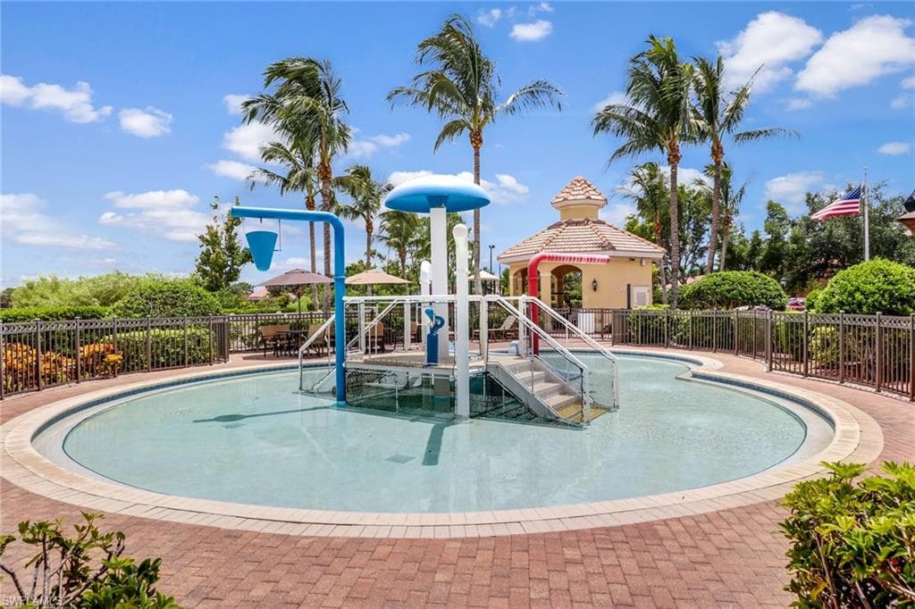 15154 Cortona WAY, NAPLES FL 34120-37