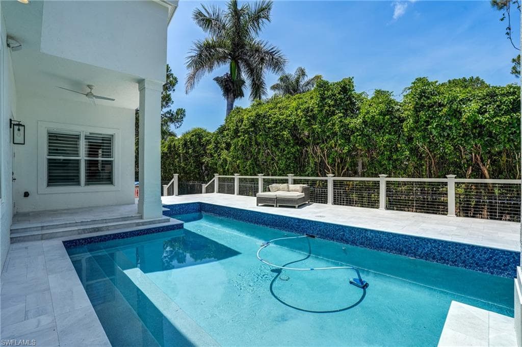 7562 Cordoba CIR, NAPLES FL 34109-35