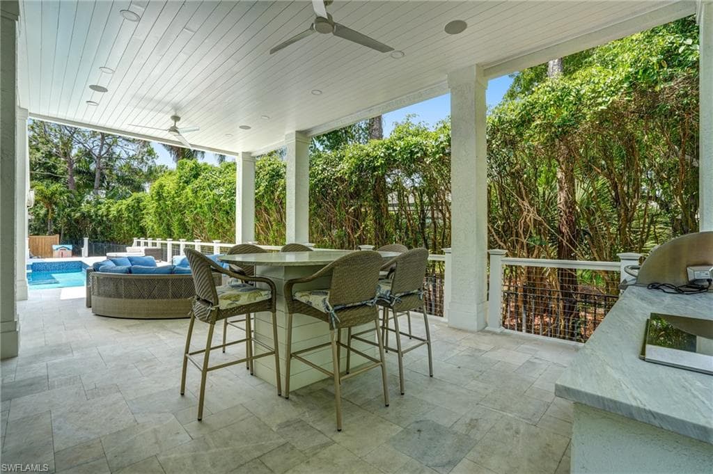 7562 Cordoba CIR, NAPLES FL 34109-34