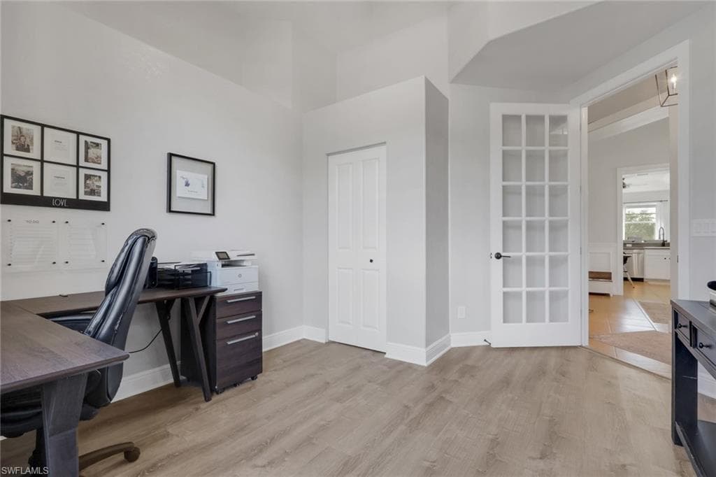 15464 Cortona WAY, NAPLES FL 34120-6