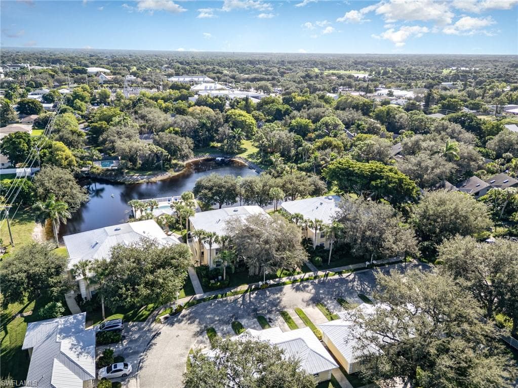 1240 Shady Rest LN # 104, NAPLES FL 34103-31