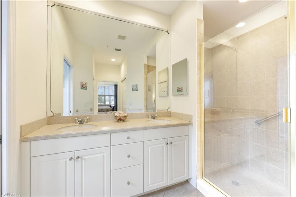 12080 Matera LN # 204, BONITA SPRINGS FL 34135-17