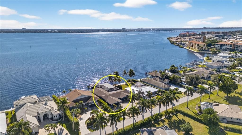 3907 SE 21st PL, CAPE CORAL FL 33904-44