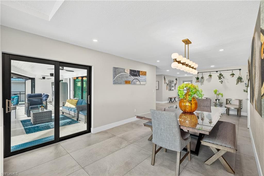 3907 SE 21st PL, CAPE CORAL FL 33904-12