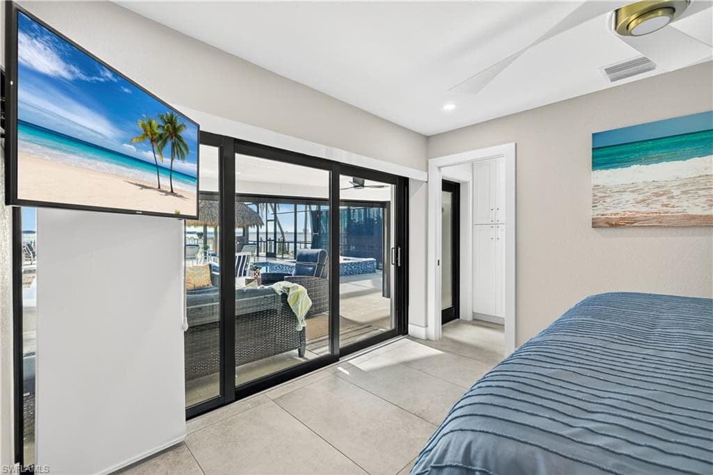 3907 SE 21st PL, CAPE CORAL FL 33904-24