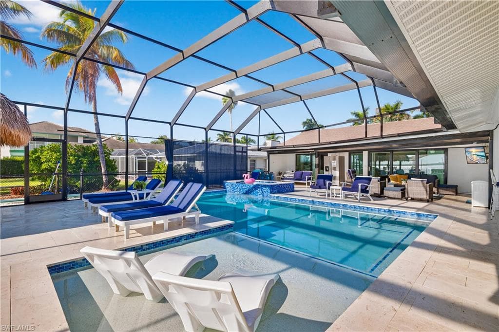 3907 SE 21st PL, CAPE CORAL FL 33904-32